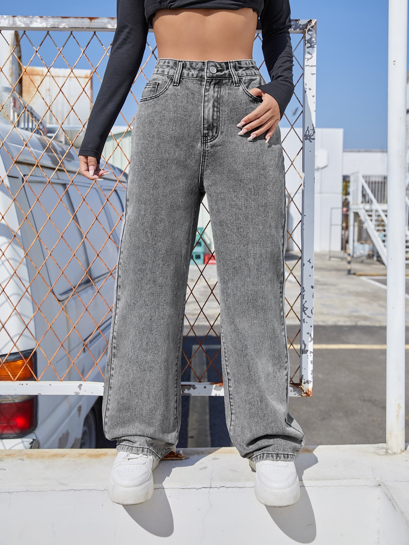 SHEIN EZwear Damesjeans met losse pasvorm, rechte pijpen en zakken, casual en veelzijdig