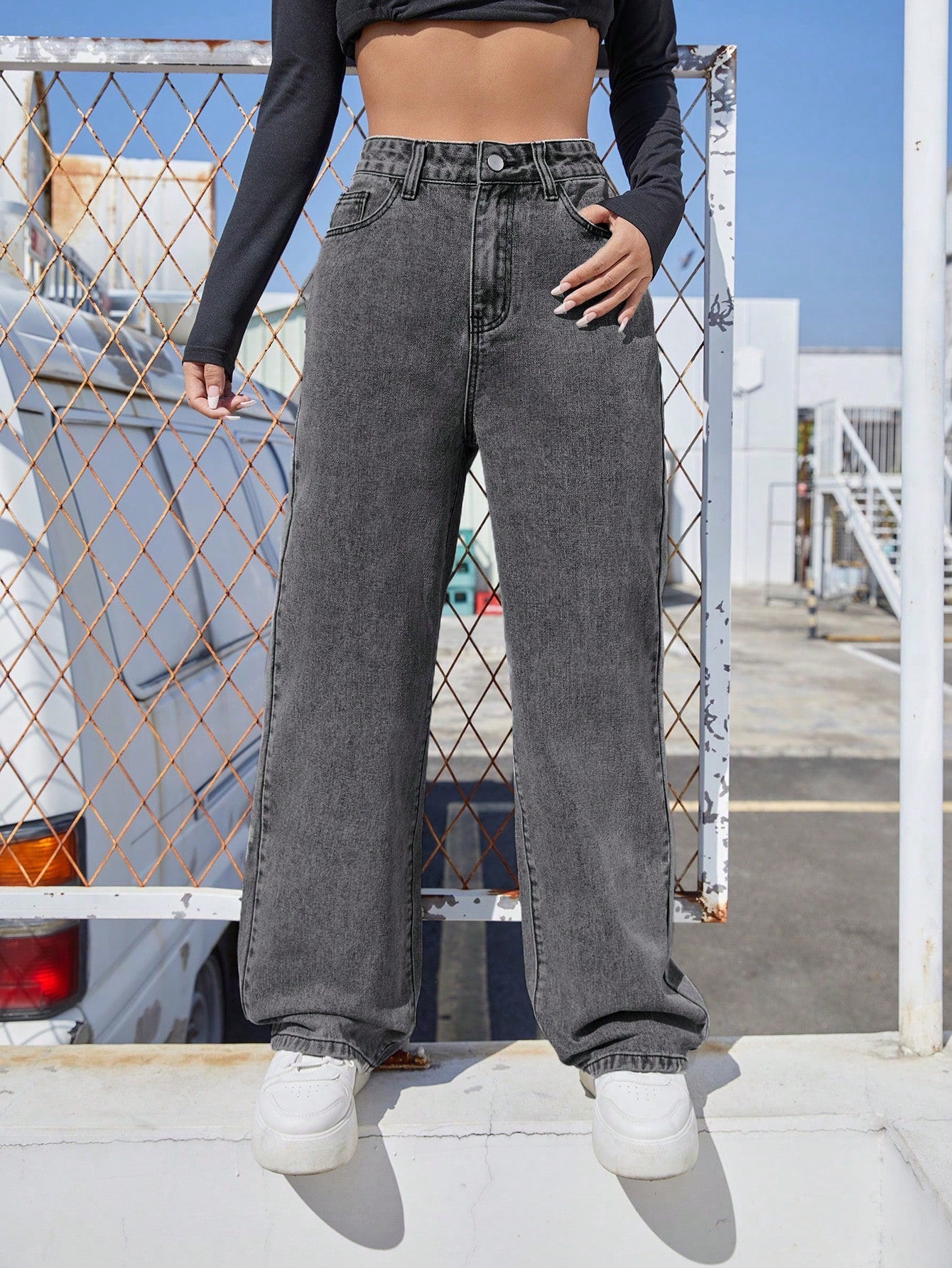 SHEIN EZwear Damesjeans met losse pasvorm, rechte pijpen en zakken, casual en veelzijdig