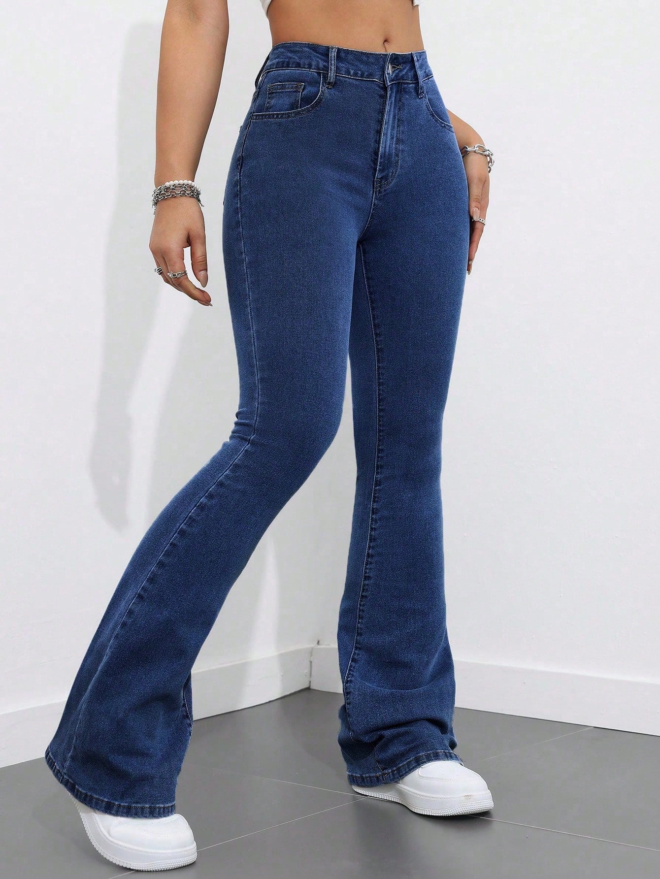 SHEIN Dames effen zak flared leg casual veelzijdige denim jeans