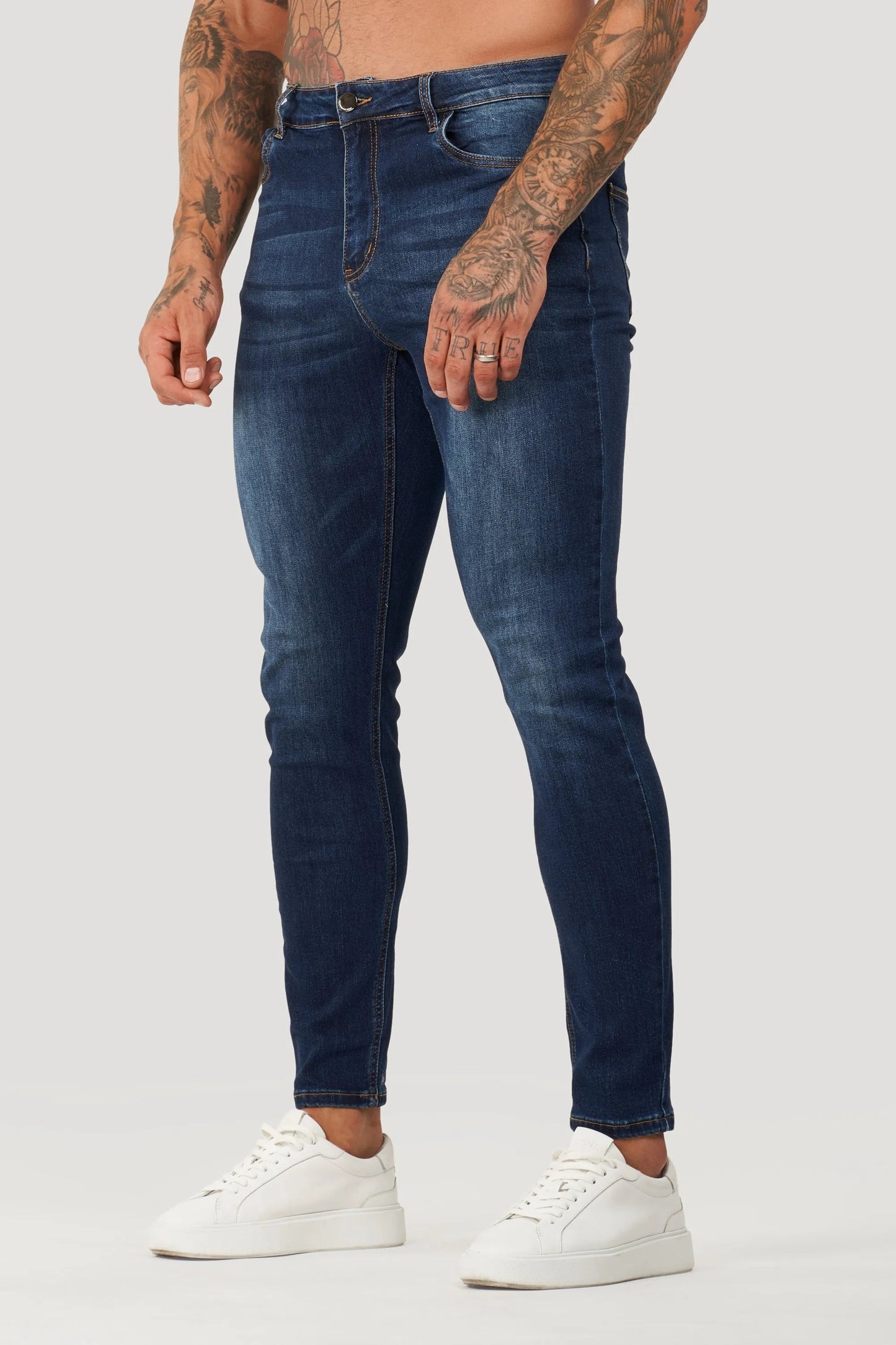 THE JAXON JEANS NAVY BLUE