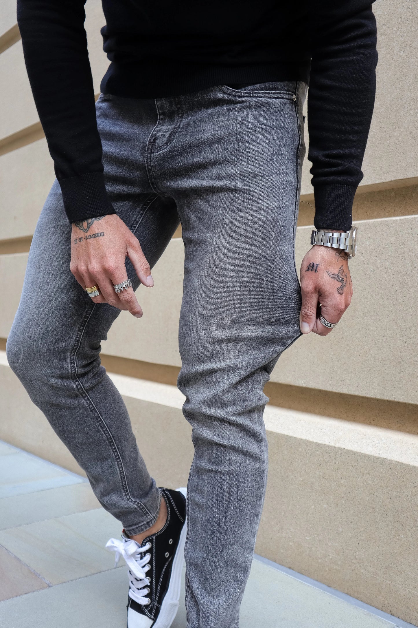 THE JAXON JEANS DARK GREY