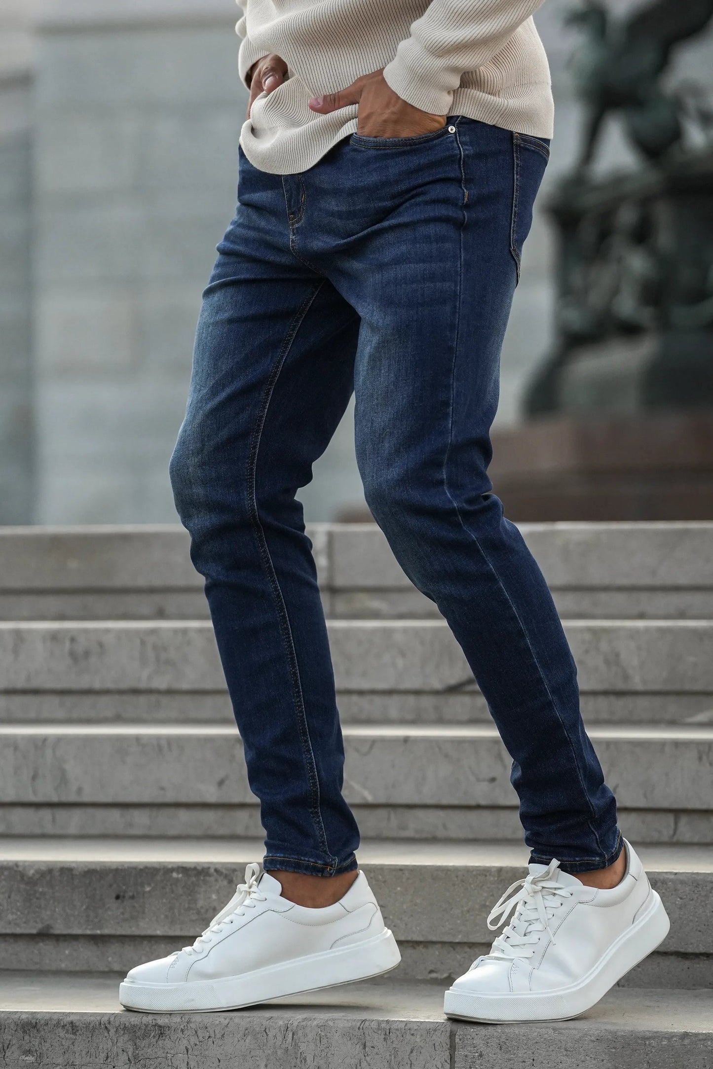 THE JAXON JEANS NAVY BLUE